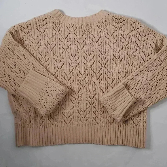 American Eagle Outfitters Beige Cropped Boxy Cable Knit Pullover  Sweater Sz S - Picture 9 of 9